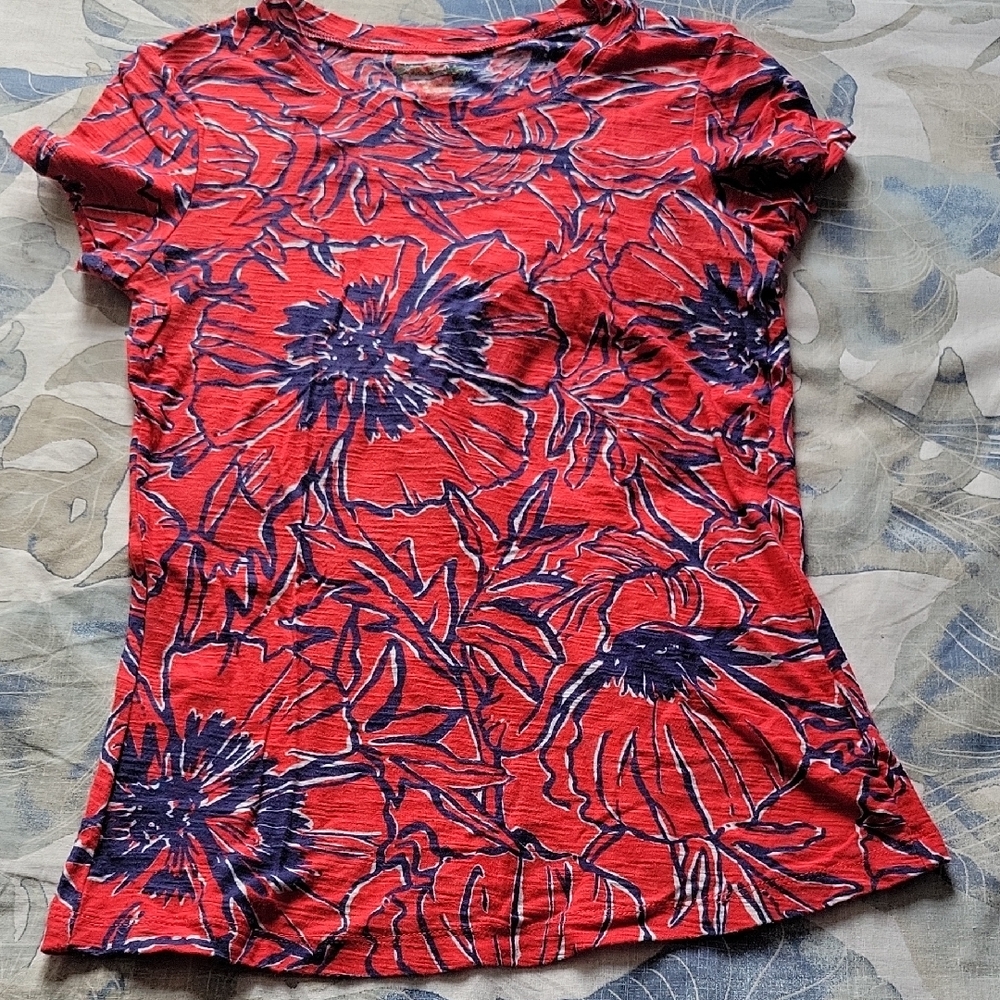 Lilly Pulitzer Red and Blue Floral Short Sleeve Top